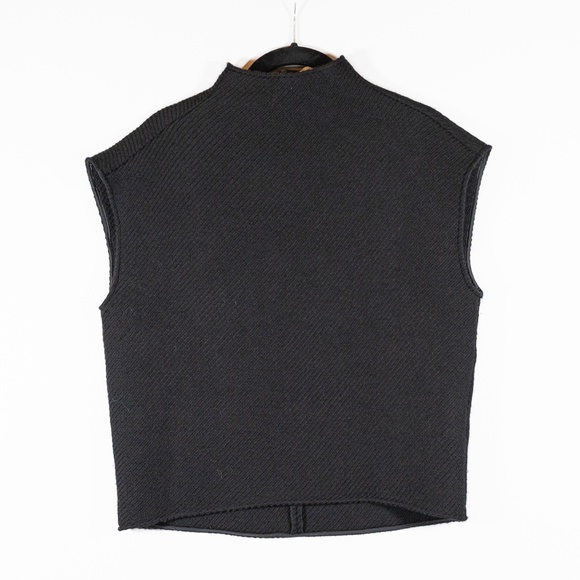 Gauchere Wool Ribbed Knit Stretch High Mock Neck Sleeveless Black Sweater - Picture 1 of 4